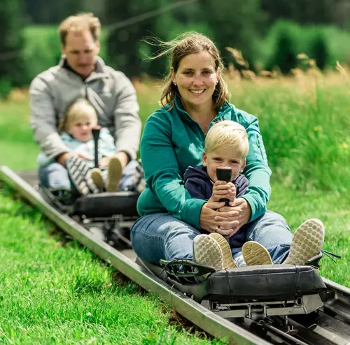 Sommerrodelbahn Ausflugsziel Ski- und Rodelarena Hoherodskopf
